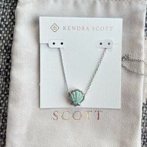 Kendra Scott Brynne Silver Seashell Pendant Necklace
